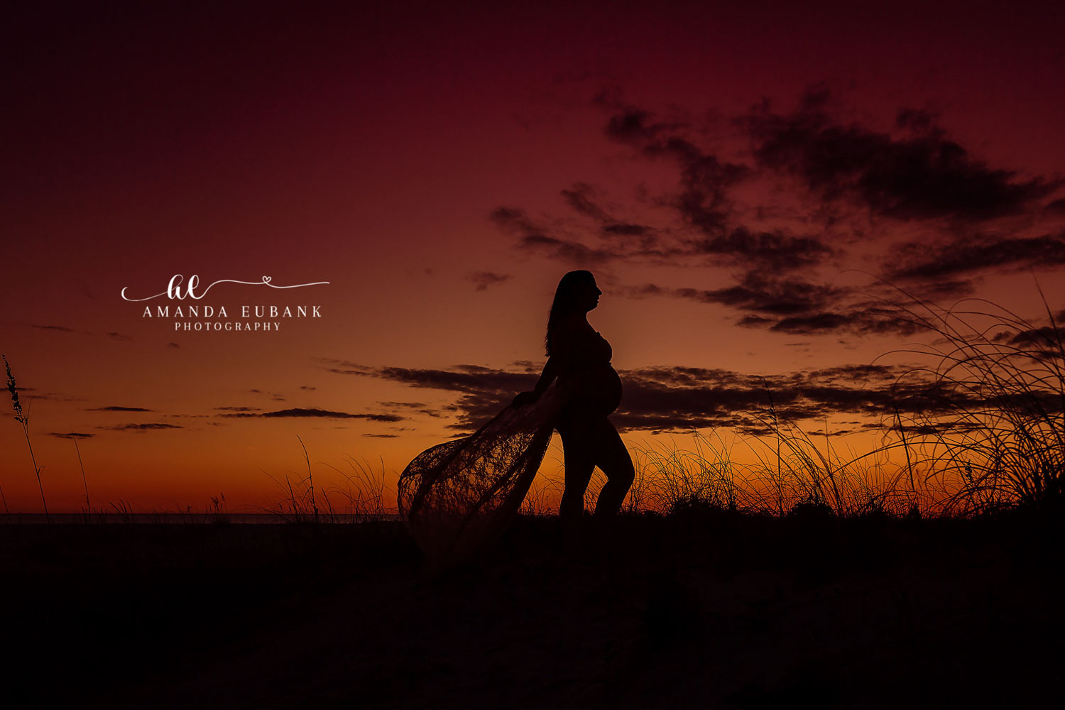 MATERNITY PHOTOGRAPHERS IN SEAGROVE BEACH FLORIDA MATERNITY PHOTOGRAPHERS IN SEAGROVE BEACH FLORIDA