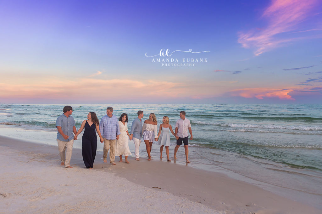 Mom and dad Vonder Haar sharing a sweet moment along the gulf